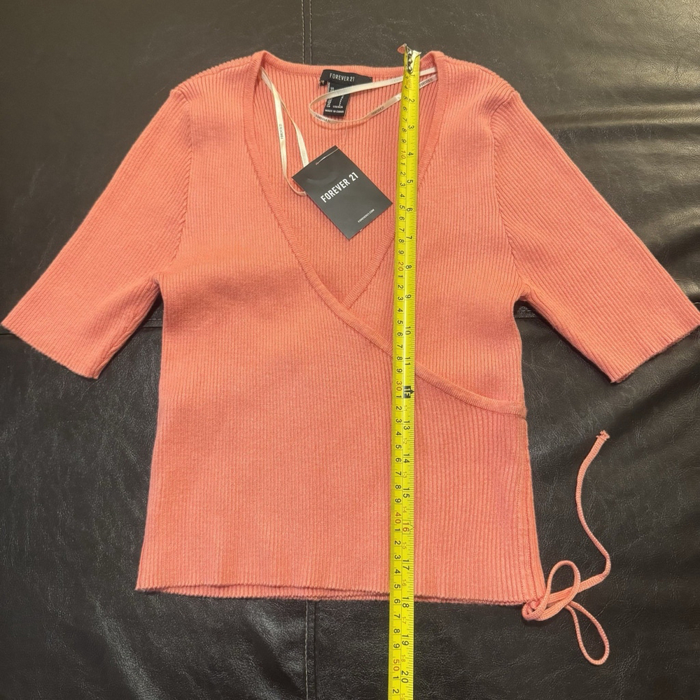 NWT Forever 21 Women's Sweater Wrap Top Size:L Coral Peachy V Neck - Picture 6 of 8